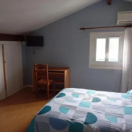 Saint-jean-pied-de-port Chez Pascaline * Ispoure